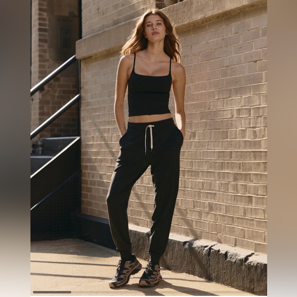 Vuori Performance Jogger
